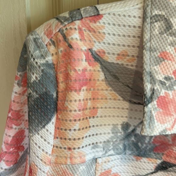 Alfred Dunner Womans Pink and Grey flowered Blazer Size 16 - Picture 2 of 7